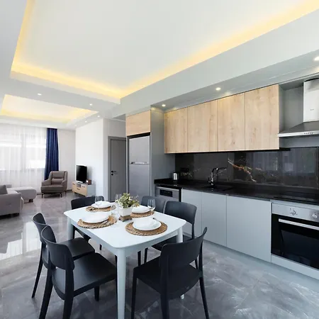 Apartman Silece Garden Uec Yatak Odali *