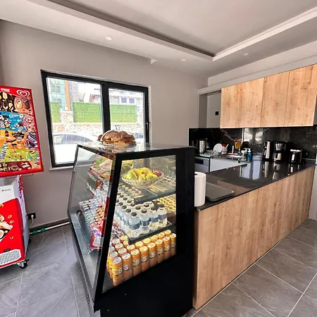 Апартаменти Silece Garden Uec Yatak Odali *